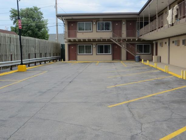 Imagen general del Hotel Broadway Inn, Council Bluffs. Foto 3