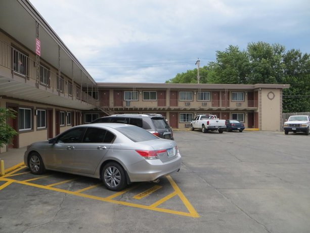 Imagen general del Hotel Broadway Inn, Council Bluffs. Foto 4
