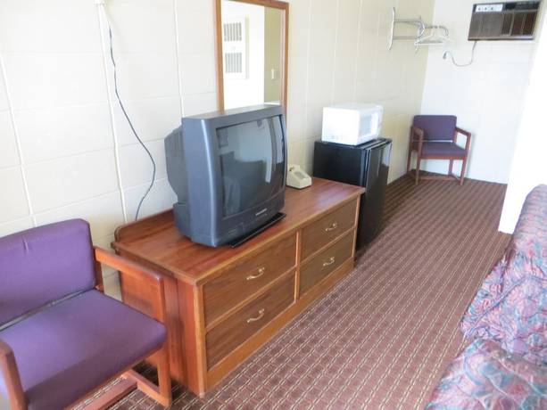 Imagen de la habitación del Hotel Broadway Inn, Council Bluffs. Foto 13