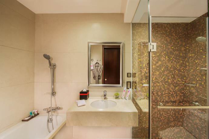 Imagen de la habitación del Hotel Broadway, Isla de Taipa. Foto 16