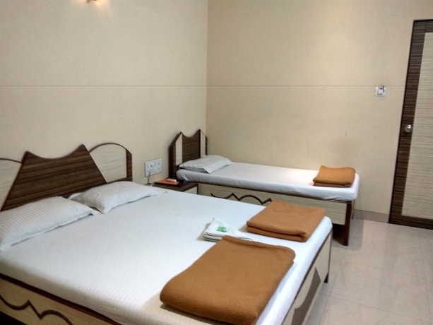 Imagen de la habitación del Hotel Broadway, Mumbai. Foto 4