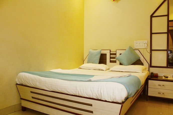 Imagen de la habitación del Hotel Broadway, Mumbai. Foto 6