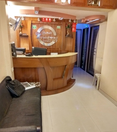 Imagen de los interiores del Hotel Broadway, Mumbai. Foto 18