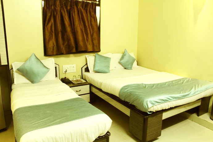 Imagen de la habitación del Hotel Broadway, Mumbai. Foto 9