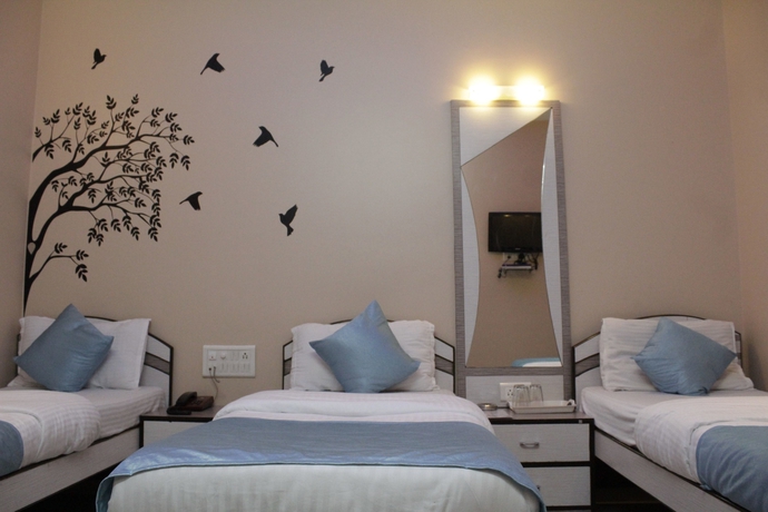 Imagen de la habitación del Hotel Broadway, Mumbai. Foto 10