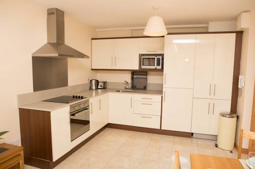 Imagen de la habitación del Hotel Broc House Suites. Foto 10