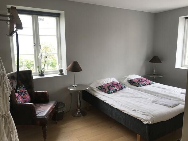 Imagen de la habitación del Hotel Brohuspark. Foto 17