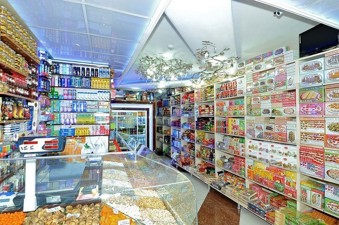 Imagen general del Hotel Broken Column. Foto 2