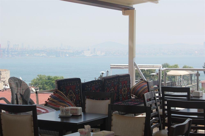 Imagen general del Hotel Broken Column. Foto 7