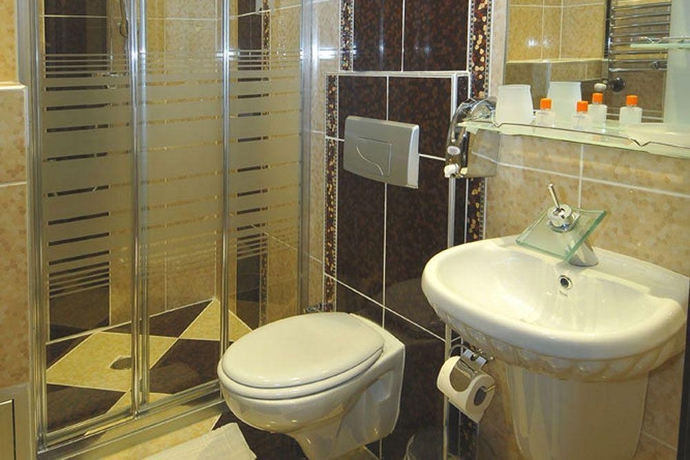 Imagen general del Hotel Broken Column. Foto 10