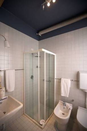 Imagen de la habitación del Hotel Broletto. Foto 8