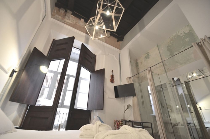 Imagen de la habitación del Hotel Brondo Architect. Foto 3