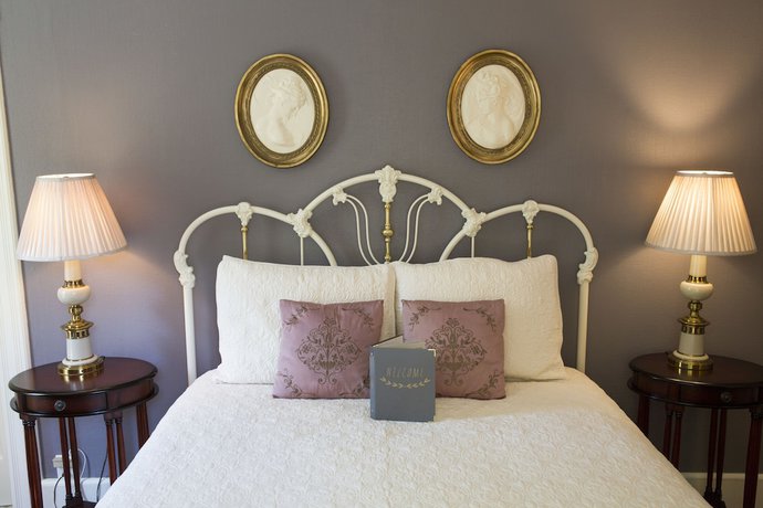 Imagen de la habitación del Hotel Brook Farm Inn. Foto 7