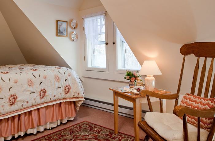 Imagen de la habitación del Hotel Brook Farm Inn. Foto 13