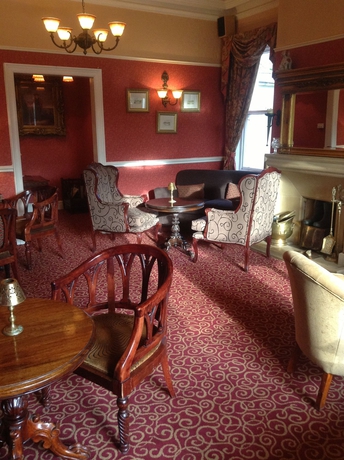 Imagen de los interiores del Hotel Brook Hall. Foto 11