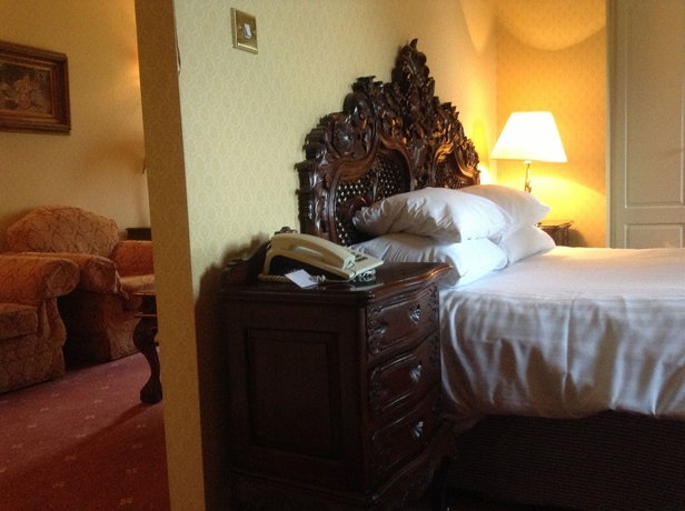 Imagen de la habitación del Hotel Brook Hall. Foto 6