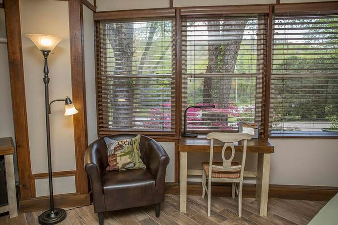 Imagen general del Hotel Brook Trout Inn. Foto 6