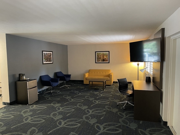 Imagen de la habitación del Hotel Brookdale Lodge. Foto 11
