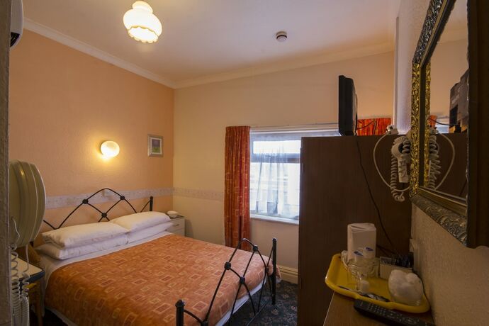 Imagen de la habitación del Hotel Brooklands Over 50\'s Only. Foto 18