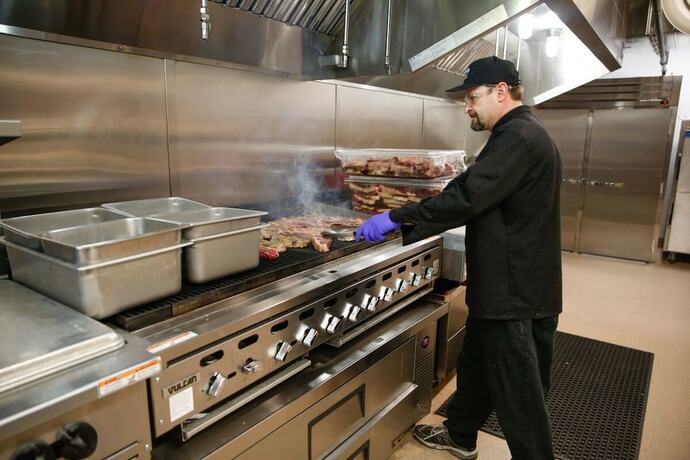 Imagen general del Hotel Brooks Camp. Foto 10