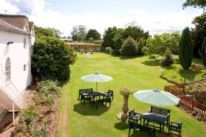 Imagen de los exteriores del Hotel Brooks County House. Foto 7