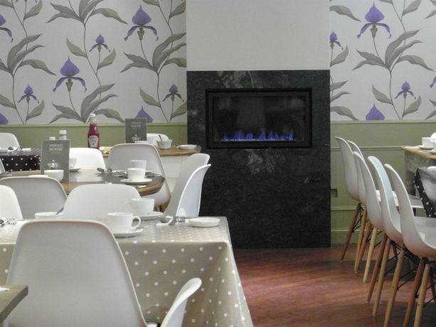 Imagen del bar/restaurante del Hotel Brooks Edinburgh. Foto 4