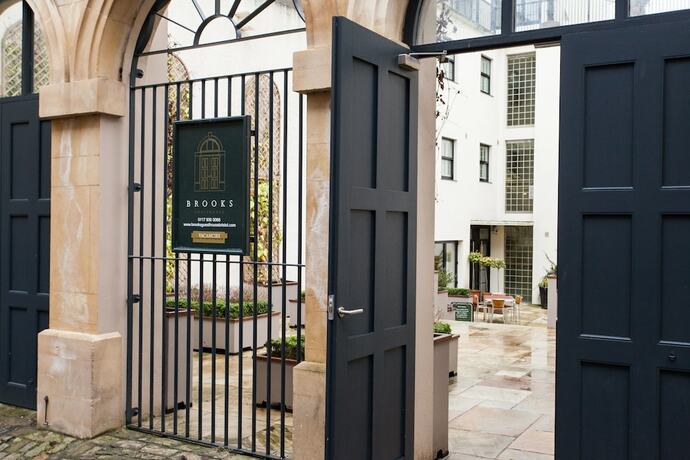 Imagen general del Hotel Brooks Guesthouse Bristol. Foto 1