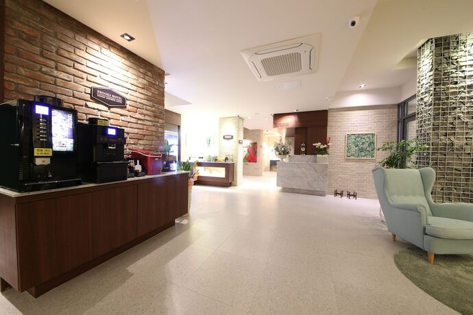 Imagen general del Hotel Brooks Hotel. Foto 12