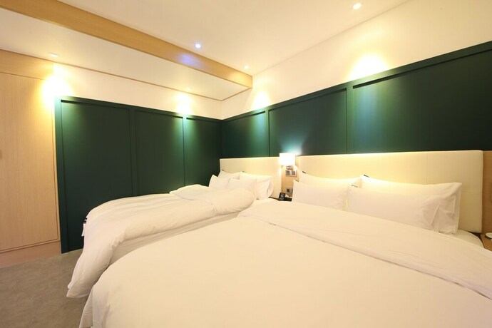 Imagen de la habitación del Hotel Brooks Hotel. Foto 17