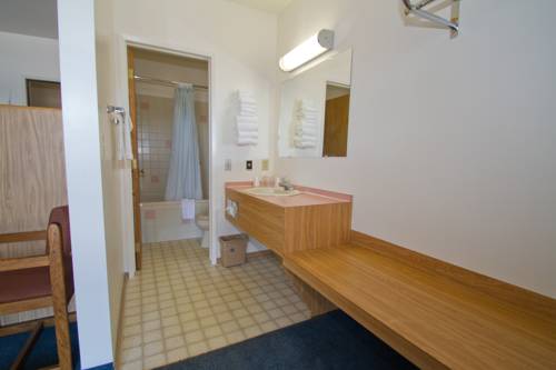 Imagen de la habitación del Hotel Brooks St. Motor Inn. Foto 11