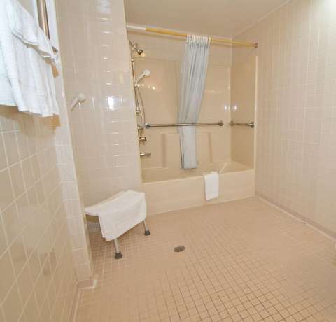 Imagen de la habitación del Hotel Brooks Street Motor Inn. Foto 14
