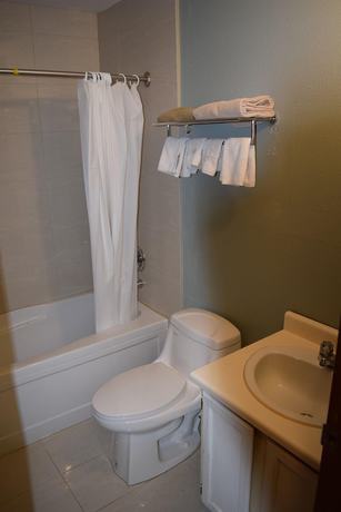 Imagen de la habitación del Hotel Brookside Inn. Foto 10