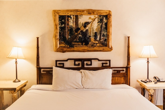 Imagen de la habitación del Hotel Brookside Lodge. Foto 4