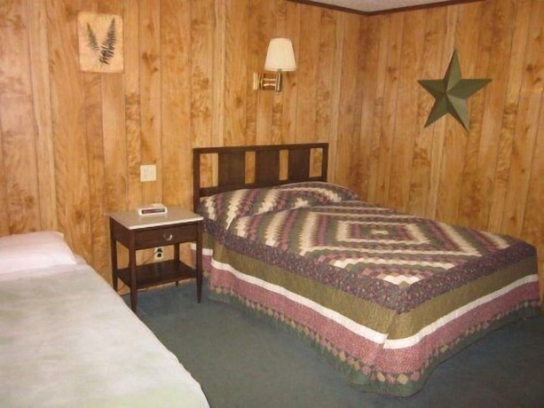 Imagen general del Hotel Brookside Motel, Lake George. Foto 12