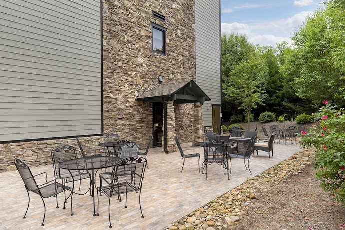 Imagen de la habitación del Hotel Brookstone Lodge Near Biltmore Village, Ascend Hotel Collection By Choice Hotels International. Foto 8