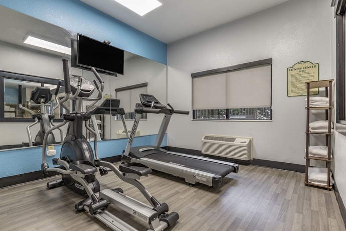 Imagen de los interiores del Hotel Brookstone Lodge Near Biltmore Village, Ascend Hotel Collection By Choice Hotels International. Foto 13