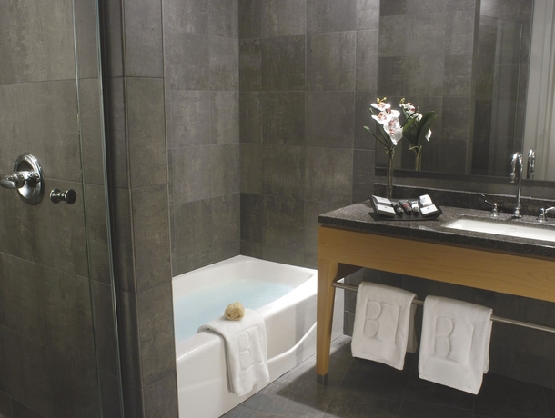 Imagen de la habitación del Hotel Brookstreet. Foto 11