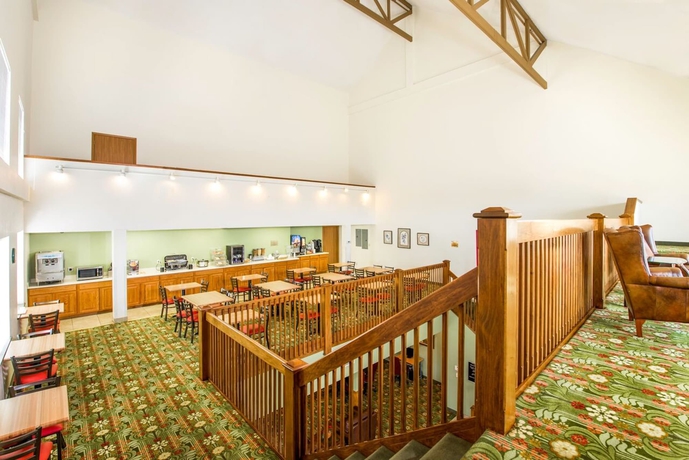 Imagen del bar/restaurante del Hotel Brookwood Inn, Branson. Foto 6