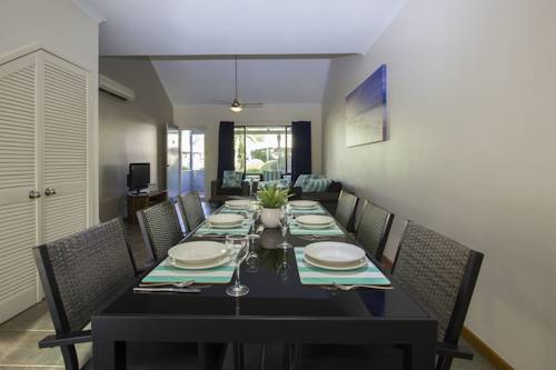 Imagen de la habitación del Hotel Broome Beach Resort. Foto 2