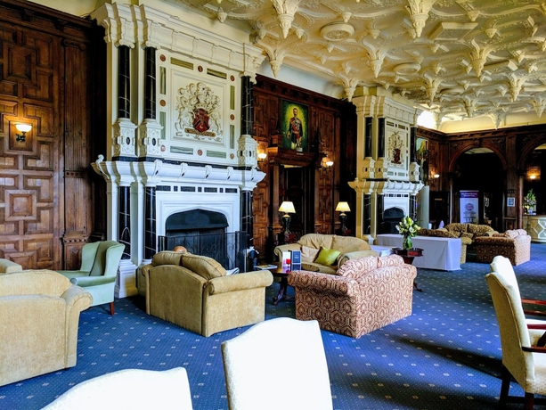 Imagen del bar/restaurante del Hotel Broome Park. Foto 2