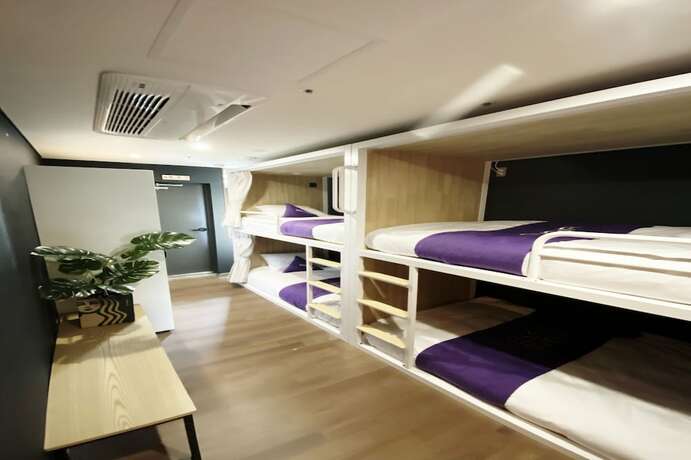 Imagen de la habitación del Hotel Brosis Hotel. Foto 6