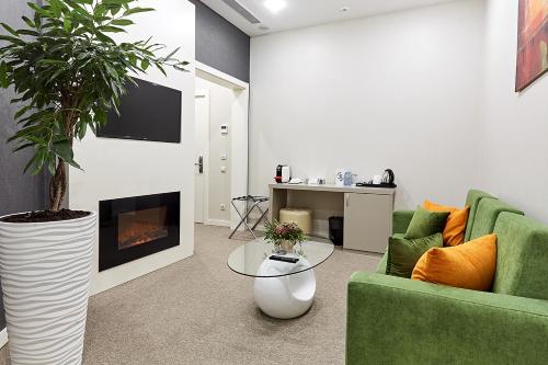 Imagen de la habitación del Hotel Brosko. Foto 5