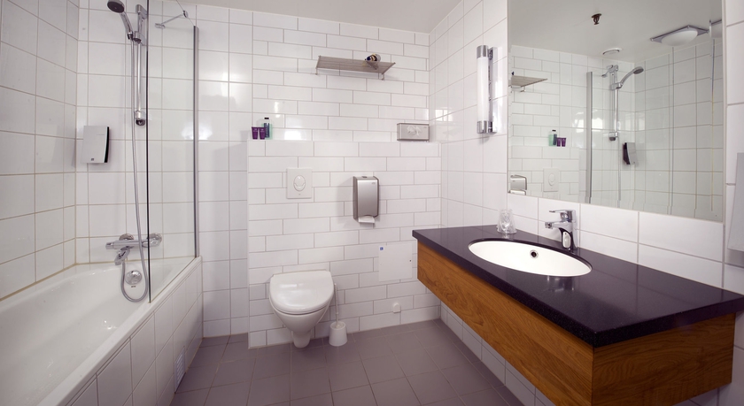 Imagen de la habitación del Hotel Brosundet. Foto 6