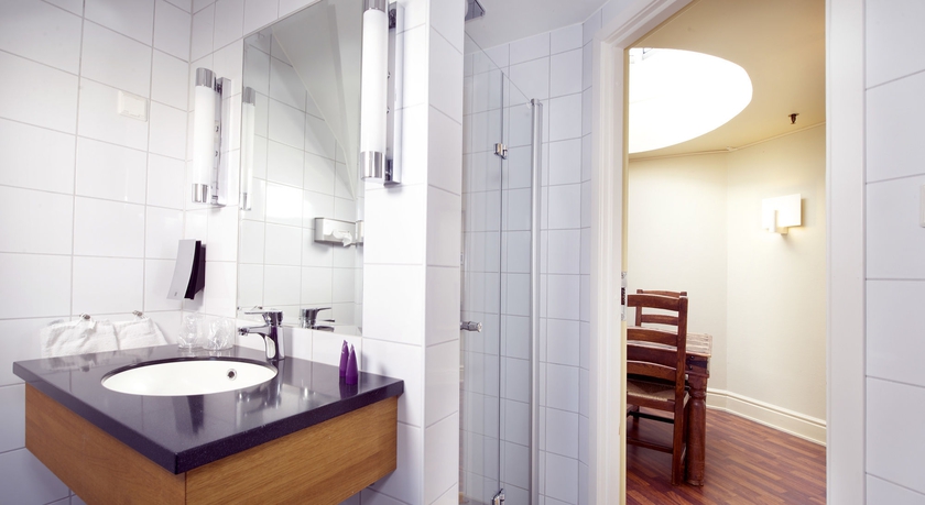 Imagen de la habitación del Hotel Brosundet. Foto 7