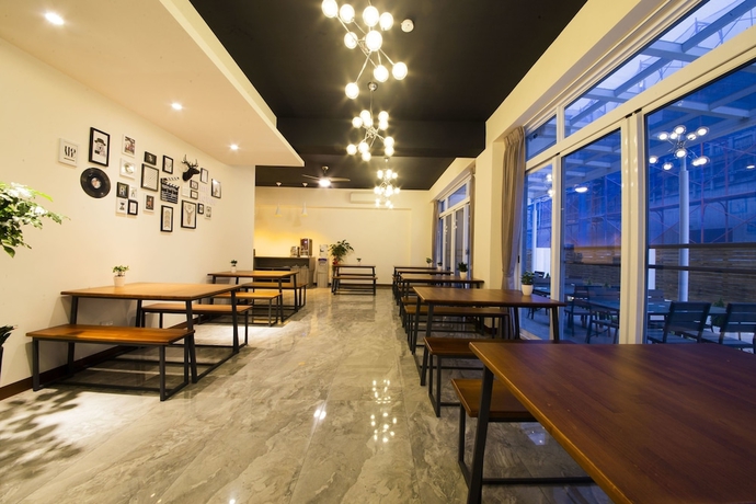 Imagen de los interiores del Hotel Brother BandB. Foto 16