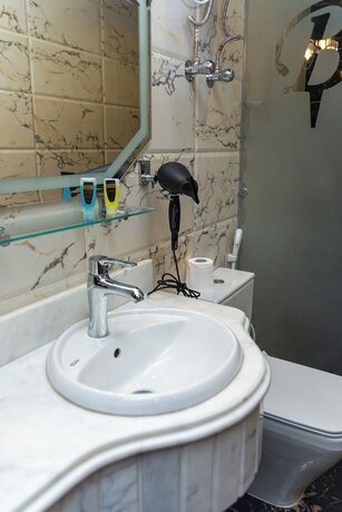 Imagen general del Hotel Brother Sphinx Inn. Foto 4