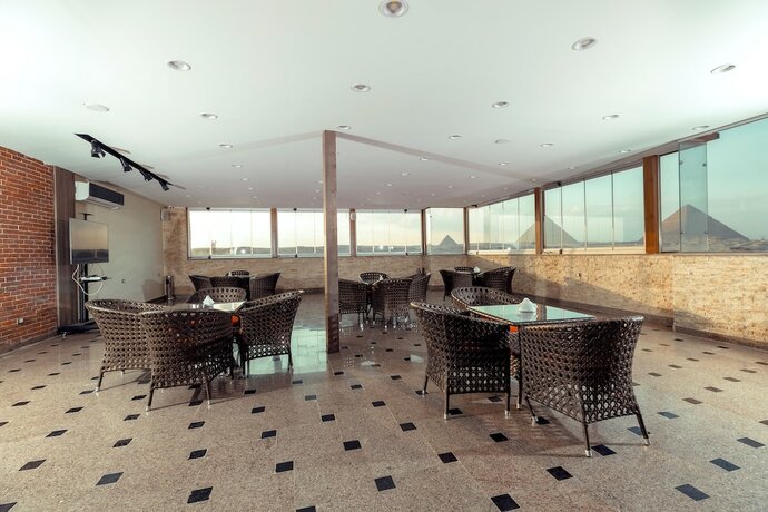 Imagen general del Hotel Brother Sphinx Inn. Foto 8