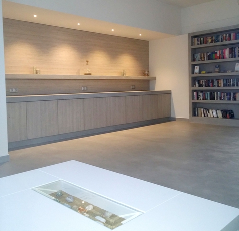 Imagen de los interiores del Hotel Brothers. Foto 13