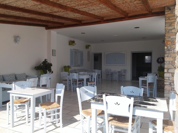 Imagen de los exteriores del Hotel Brothers. Foto 7