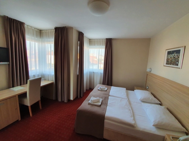 Imagen de la habitación del Hotel Brotnjo. Foto 3